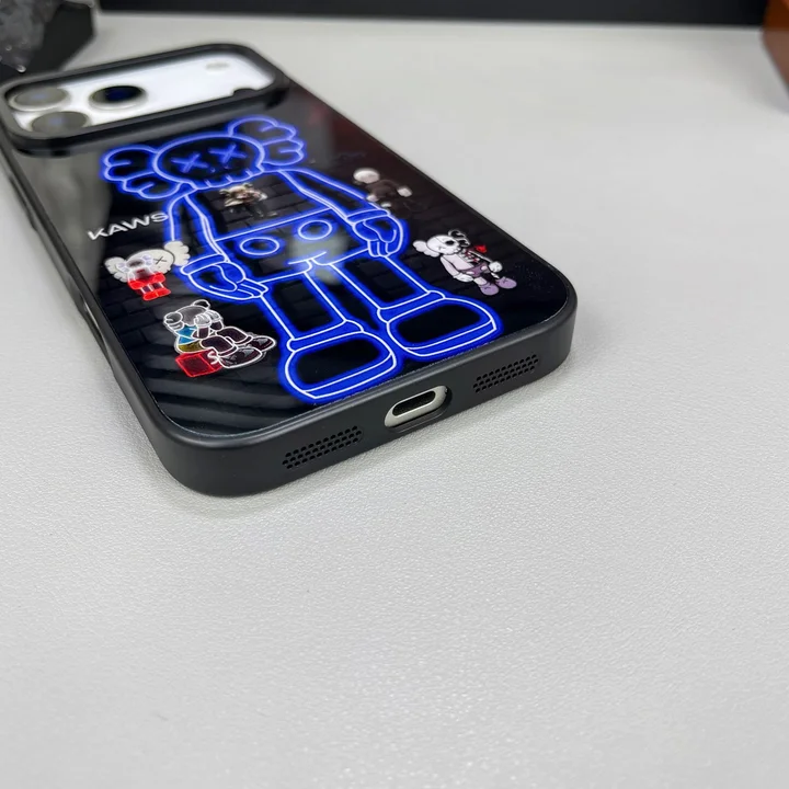 kaws風 アイフォン17pro