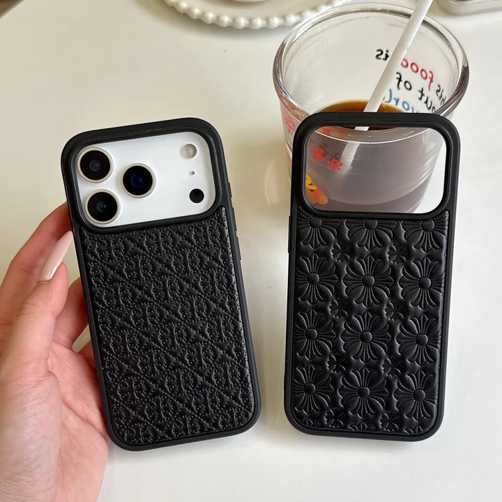 アイフォン17プロ chrome hearts クロームハーツ スマホケース 