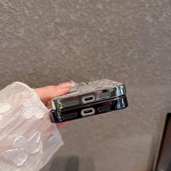 ブランド クロームハーツ風 iphone17promax カバー