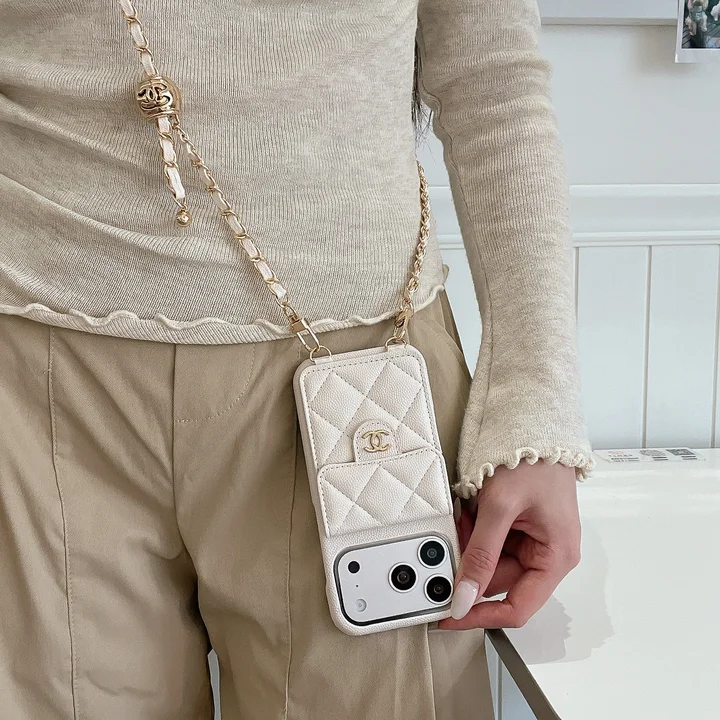 アイフォーン16 Pro シャネル 携帯ケース 