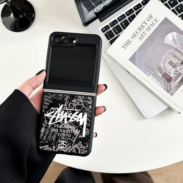 stussy iphone17plus ケース