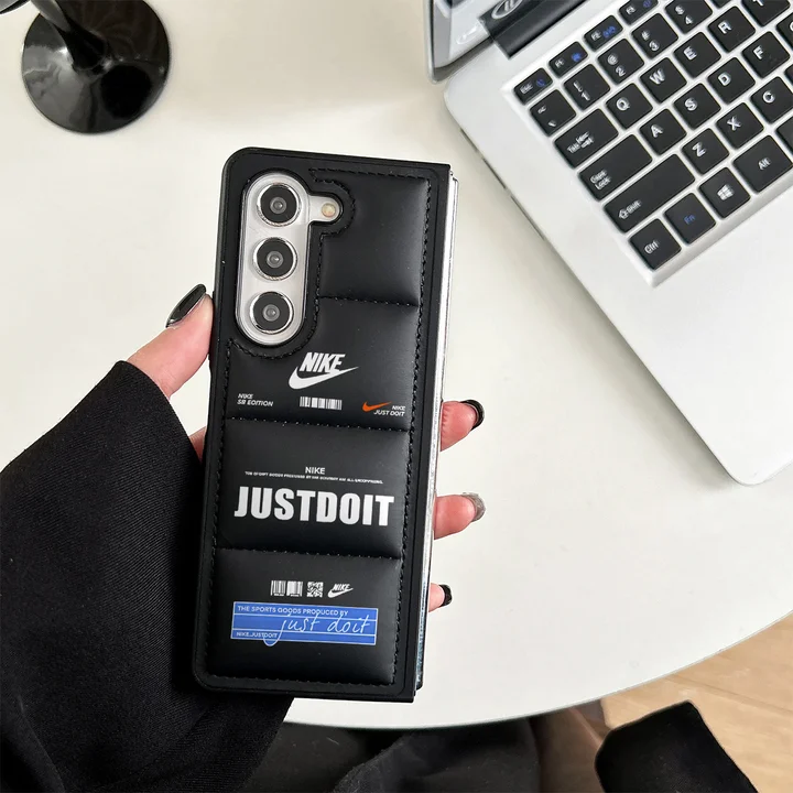 nike風 アイホン17plus 