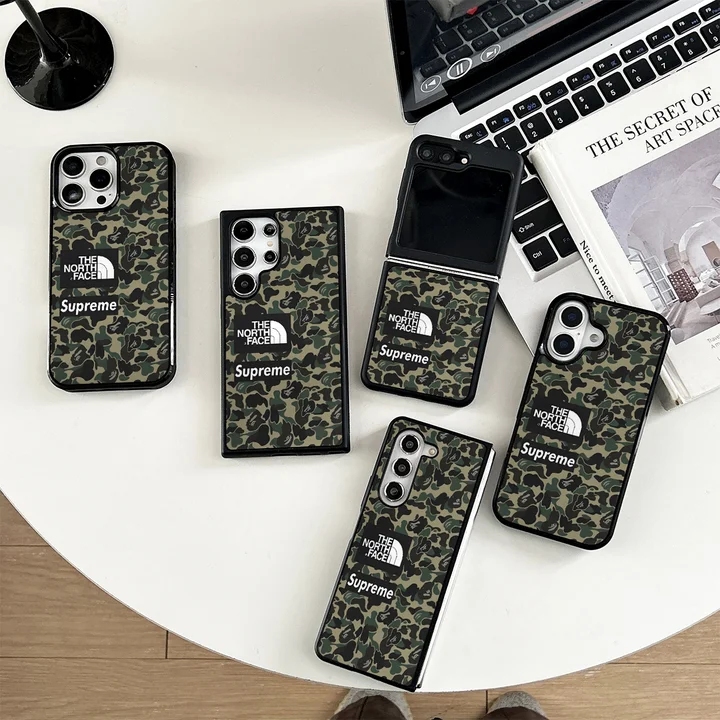 アイホン17プロ カバー