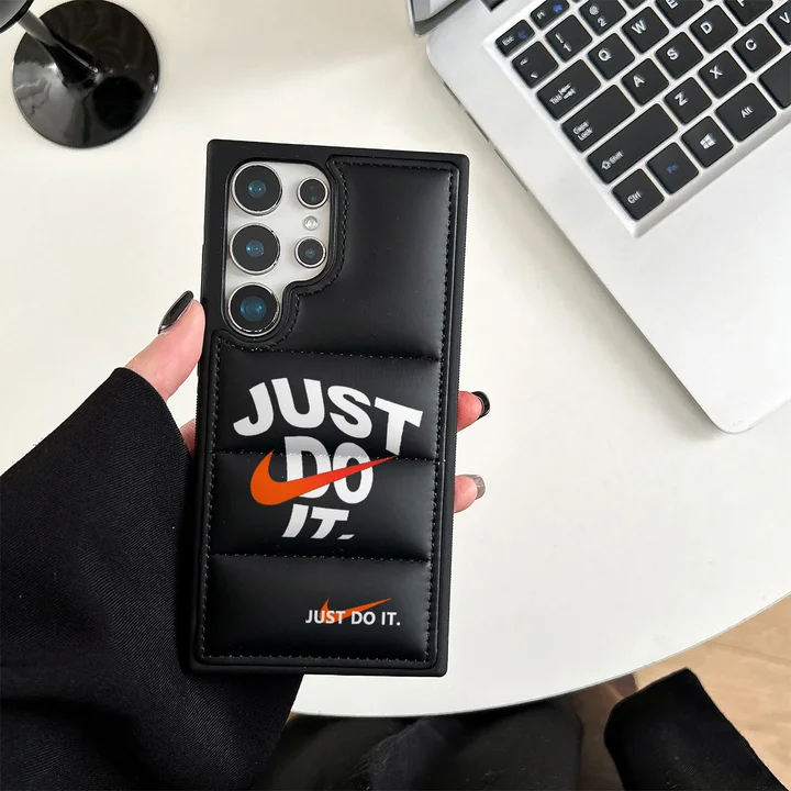 ナイキ風 アイホン17 ケース 