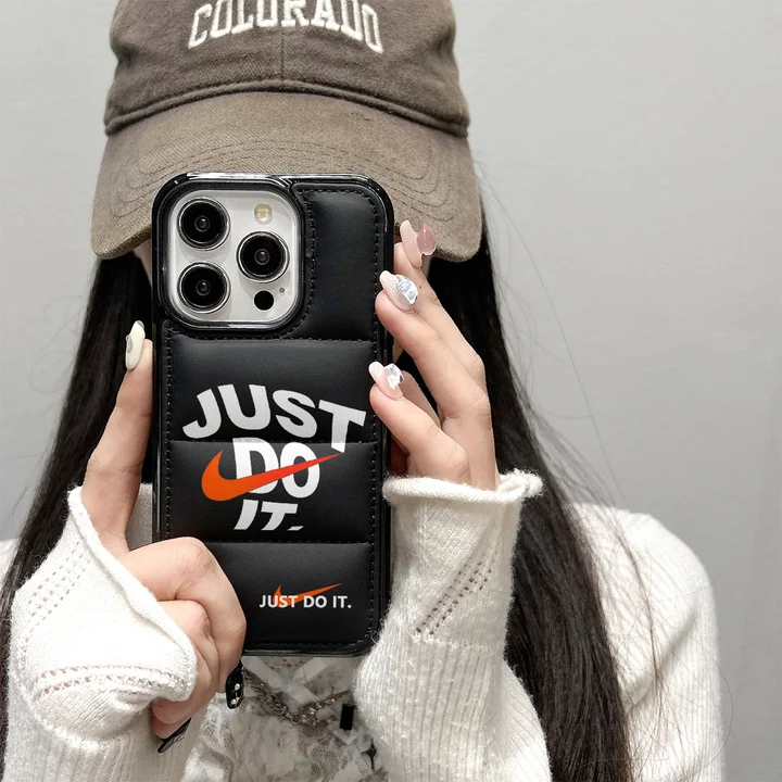 nike アイフォン17 