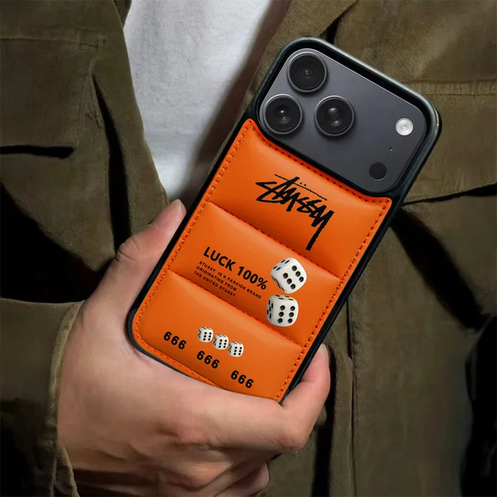 ステューシー アイホン17 