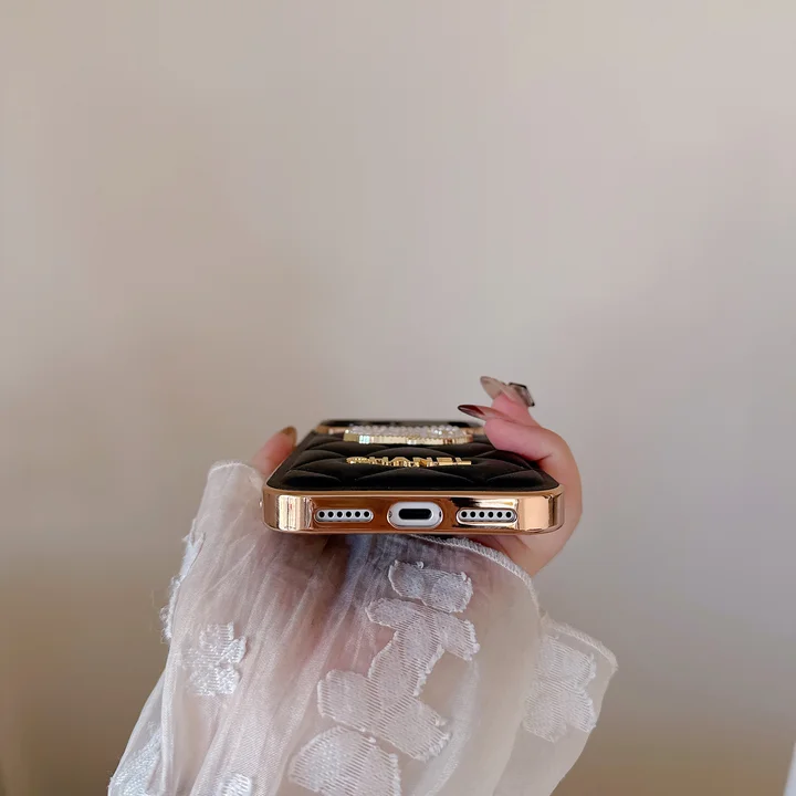 ハイブランド カバー アイフォン17 chanel風 