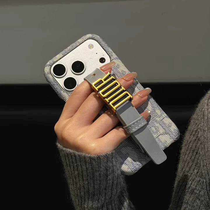 ブランド ケース アイフォーン 15 pro 