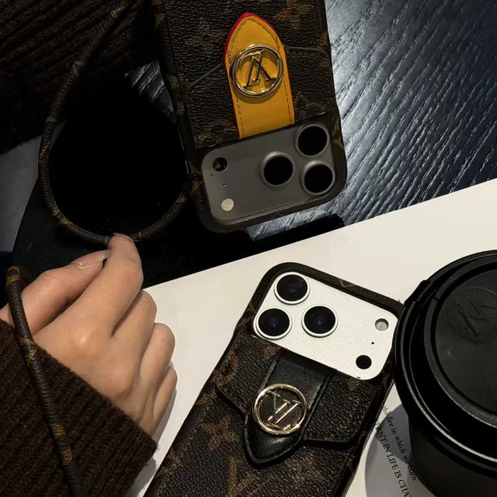 アイフォン17promax ルイヴィトン風 カバー
