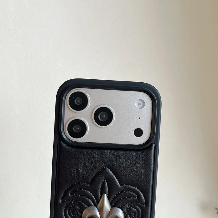 ブランド アイフォン15 pro max スマホケース 