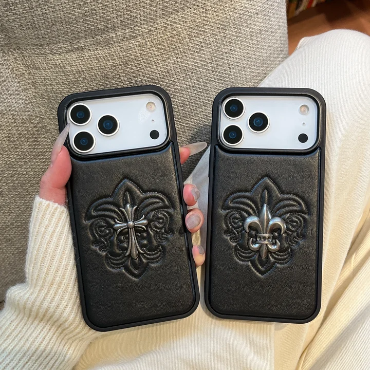 アイフォーン17 スマホケース chrome hearts 