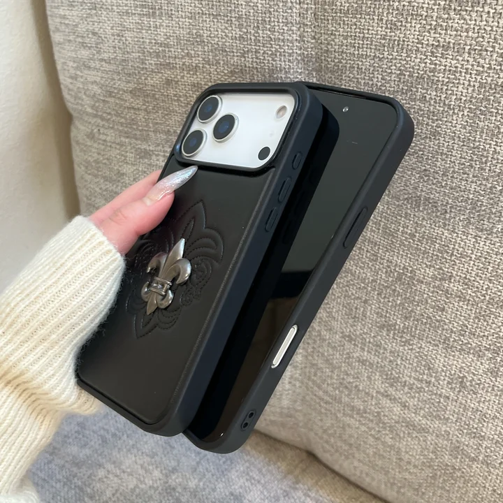 クロームハーツ chrome hearts 携帯ケース アイフォーン17 