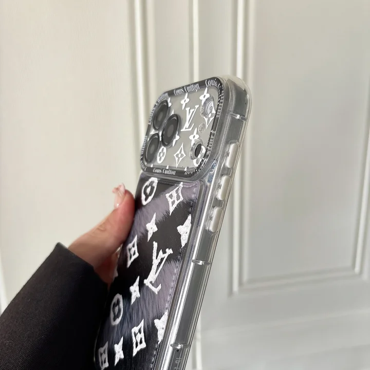 ブランド アイフォン15 携帯ケース