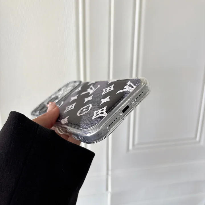 ブランド ケース アイフォーン17