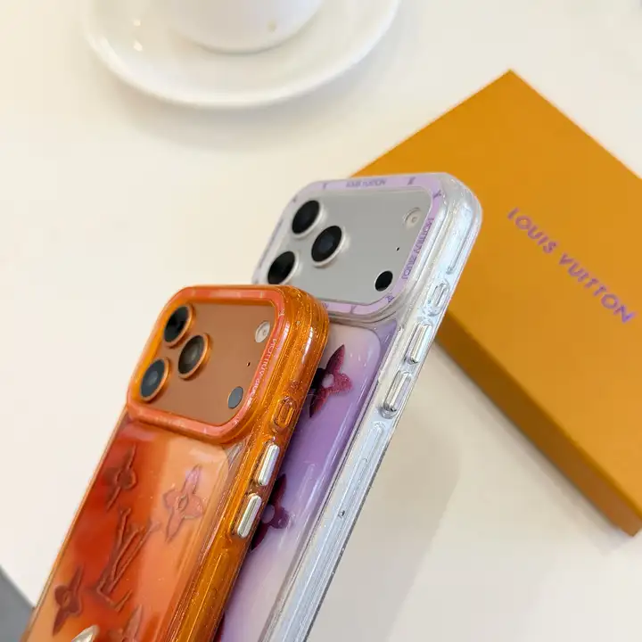 アイフォン17プラス ヴィトン風 カバー