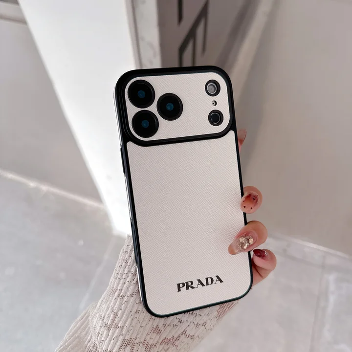 ブランド アイフォン16 Pro スマホケース 