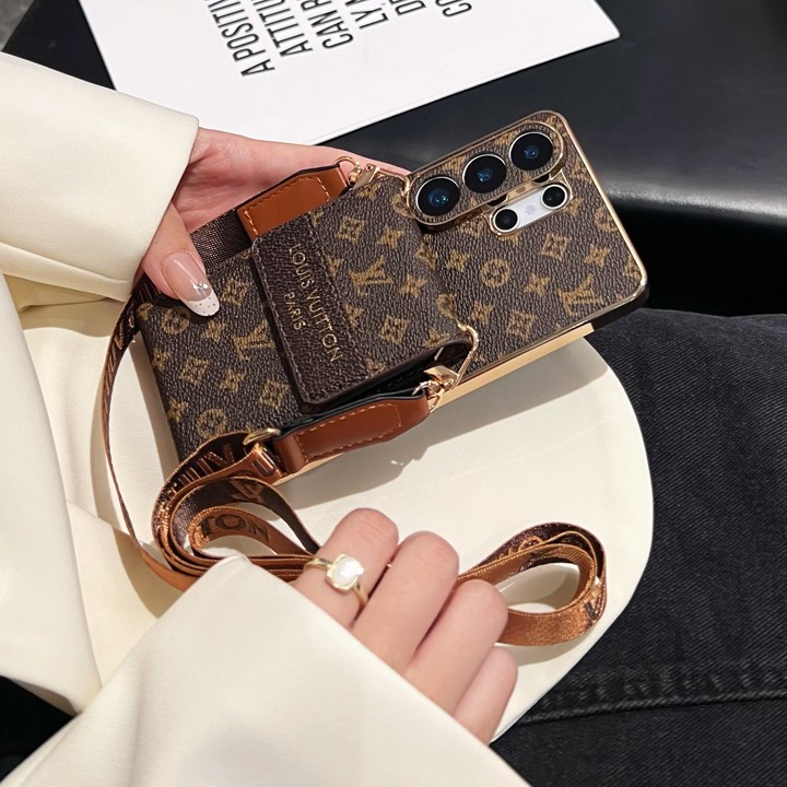 gucci グッチ アイフォン17 スマホケース 