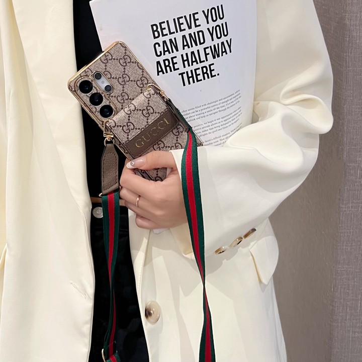 ハイブランド gucci アイフォーン17 スマホケース 