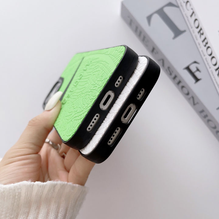 アイホン17 ナイキ カバー 