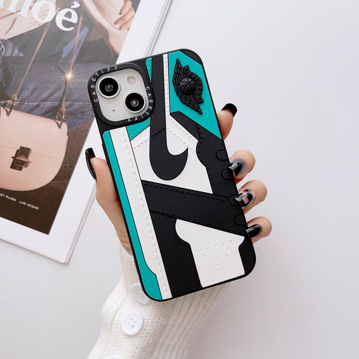 ブランド スマホケース アイフォーン17plus ナイキ 
