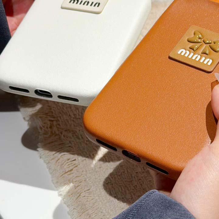 miumiu風 スマホケース アイフォン18pro max