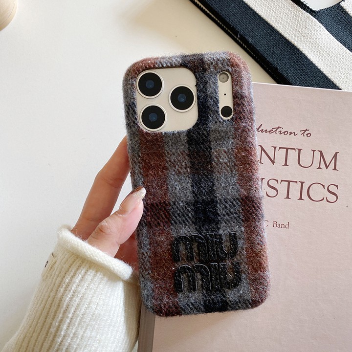 miumiu ミュウミュウ アイホンiphone17pro カバー