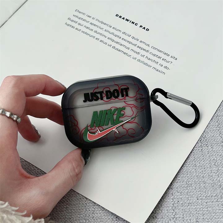 nike アイフォン17 収納ケース