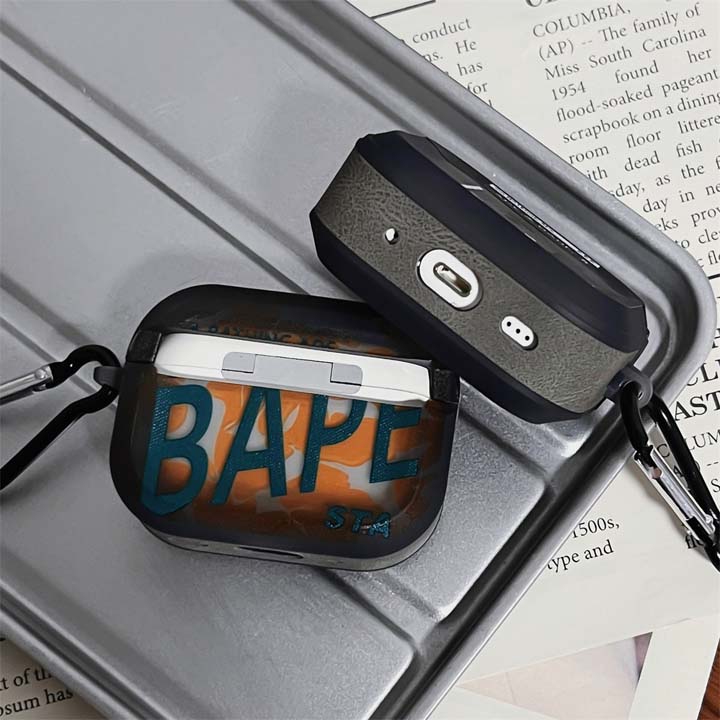 ブランド 収納ケース アイフォン18 bape ア・ベイシング・エイプ 