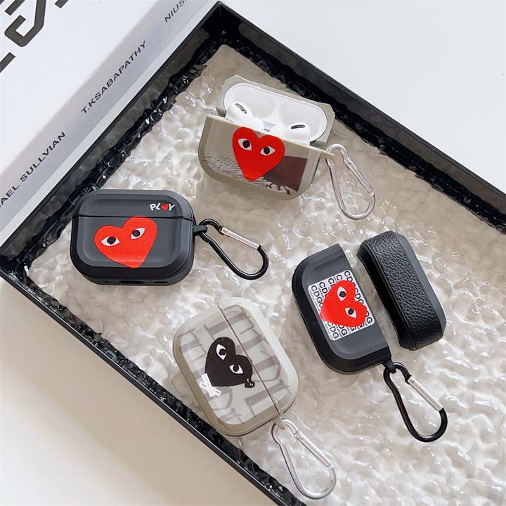 アイフォーン18 ケース comme des garçons 
